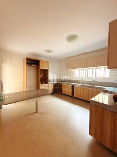 Casa Para Vender com 3 quartos 1 suítes no bairro São Benedito em Timon