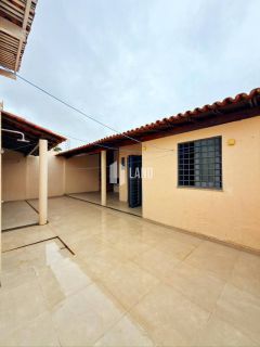 Casa Para Vender com 3 quartos 1 suítes no bairro São Benedito em Timon