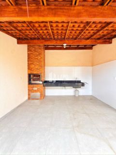 Casa Para Vender com 3 quartos 1 suítes no bairro São Benedito em Timon