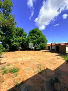 Lote / Terreno de Bairro Para Vender no bairro Morros em Teresina