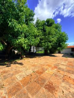 Lote / Terreno de Bairro Para Vender no bairro Morros em Teresina