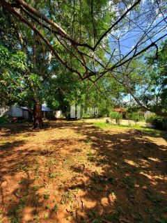 Lote / Terreno de Bairro Para Vender no bairro Morros em Teresina