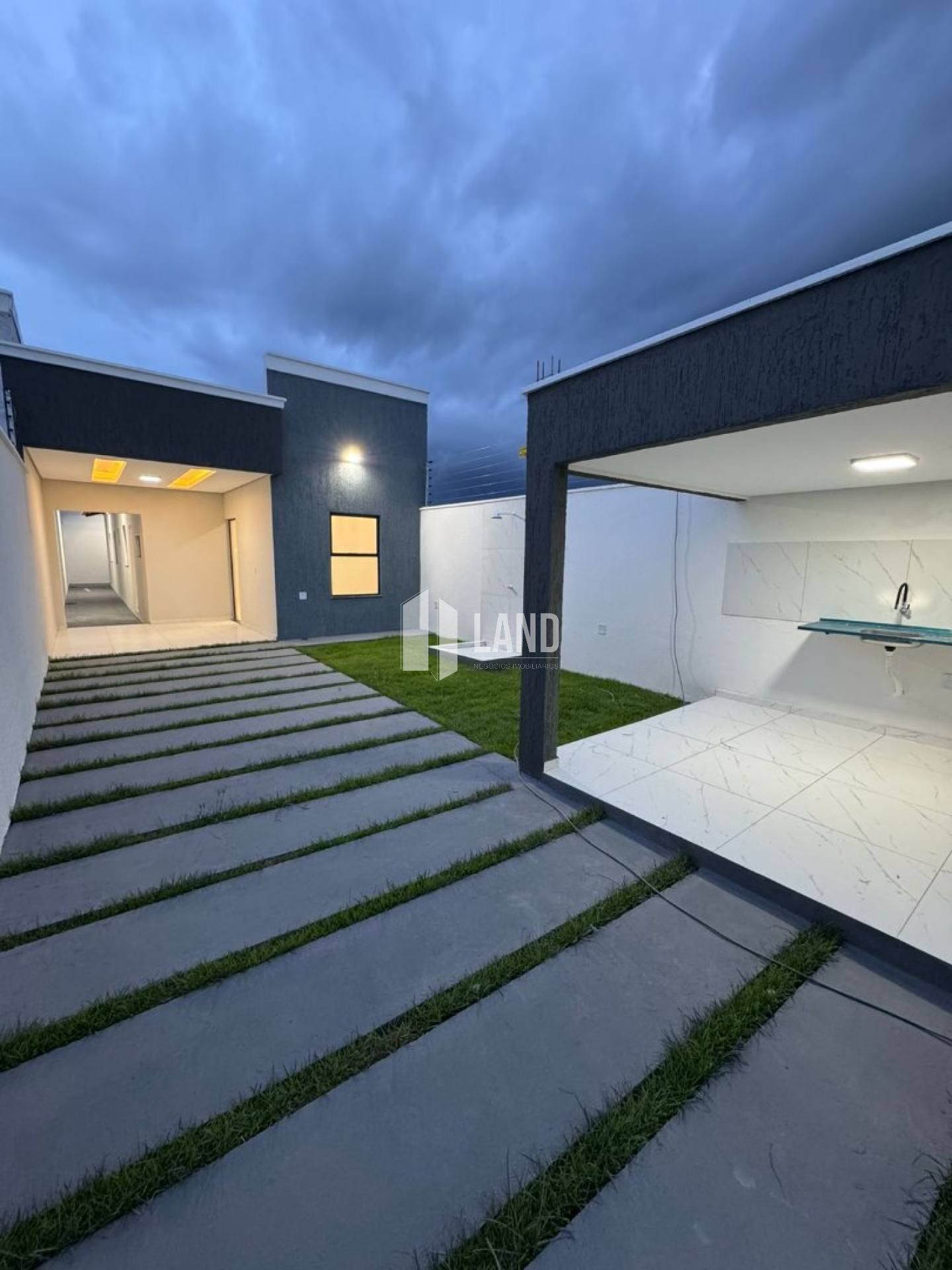 Casa moderna com suíte master e área gourmet em Timon/MA – Bairro Vila do Bec