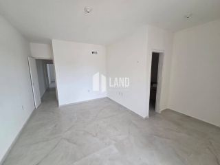 Casa Duplex Para Vender com 4 quartos 4 suítes 6 vagas de garagem no bairro Edson Queiroz