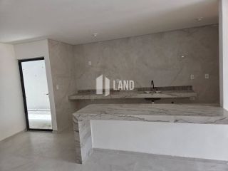 Casa Duplex Para Vender com 4 quartos 4 suítes 6 vagas de garagem no bairro Edson Queiroz