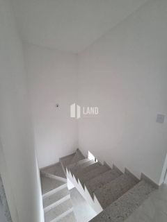 Casa Duplex Para Vender com 4 quartos 4 suítes 6 vagas de garagem no bairro Edson Queiroz