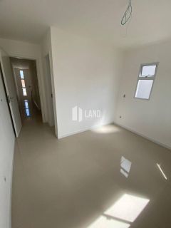 Casa Para Vender com 3 quartos 3 suítes no bairro Coite em Eusébio