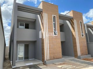 Casa Para Vender com 3 quartos 3 suítes no bairro Coite em Eusébio