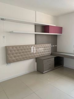 APARTAMENTO PARA VENDER, COM 05 QUARTOS SENDO 1 SUÍTE COM CLOSET, BANHEIRO SOCIAL, MÓVEIS FIXOS PROJETADOS, VARANDA INTEGRADA COM A SALA, 2 VAGAS DE GARAGEM, 134M2 - R$ 570.000 - BAIRRO: ALDEOTA - FORTALEZA/CE