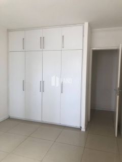 APARTAMENTO PARA VENDER, COM 05 QUARTOS SENDO 1 SUÍTE COM CLOSET, BANHEIRO SOCIAL, MÓVEIS FIXOS PROJETADOS, VARANDA INTEGRADA COM A SALA, 2 VAGAS DE GARAGEM, 134M2 - R$ 570.000 - BAIRRO: ALDEOTA - FORTALEZA/CE