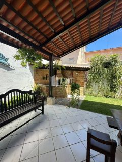 Casa Para Vender 3 suítes no Bairro Messejana em Fortaleza