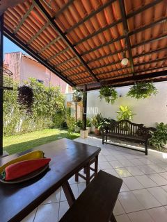 Casa Para Vender 3 suítes no Bairro Messejana em Fortaleza