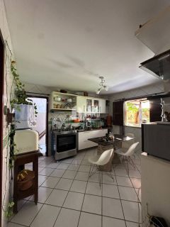 Casa Para Vender 3 suítes no Bairro Messejana em Fortaleza