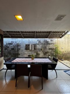 Casa Com 6 Suítes, Deck Com Churrasqueira e Piscina, Próximo da CE-040 - R$2.500.000,00