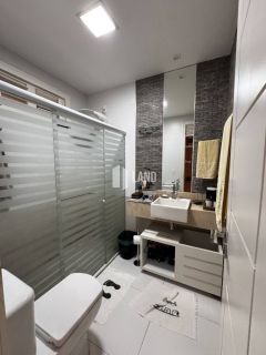Casa Com 6 Suítes, Deck Com Churrasqueira e Piscina, Próximo da CE-040 - R$2.500.000,00