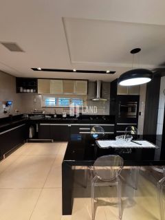 Casa Com 6 Suítes, Deck Com Churrasqueira e Piscina, Próximo da CE-040 - R$2.500.000,00