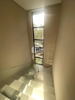 Casa Duplex em condomínio fechado com 4 suítes, 2 vagas de garagem, lazer, 233 m² por R$ 1.900.000,00 - Maraponga - Fortaleza/CE