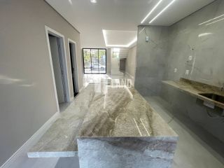 Casa Duplex em condomínio fechado com 4 suítes, 2 vagas de garagem, lazer, 233 m² por R$ 1.900.000,00 - Maraponga - Fortaleza/CE