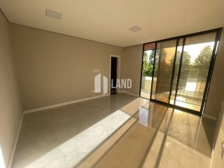 Casa Duplex em condomínio fechado com 4 suítes, 2 vagas de garagem, lazer, 233 m² por R$ 1.900.000,00 - Maraponga - Fortaleza/CE