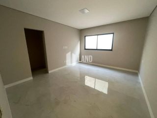 Casa Duplex em condomínio fechado com 4 suítes, 2 vagas de garagem, lazer, 233 m² por R$ 1.900.000,00 - Maraponga - Fortaleza/CE