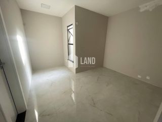 Casa Duplex em condomínio fechado com 4 suítes, 2 vagas de garagem, lazer, 233 m² por R$ 1.900.000,00 - Maraponga - Fortaleza/CE