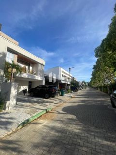 Casa Duplex em condomínio fechado com 4 suítes, 2 vagas de garagem, lazer, 233 m² por R$ 1.900.000,00 - Maraponga - Fortaleza/CE
