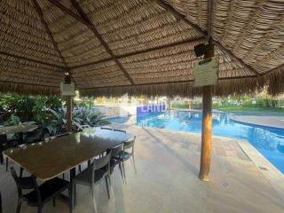 Casa Duplex em condomínio fechado com 4 suítes, 2 vagas de garagem, lazer, 233 m² por R$ 1.900.000,00 - Maraponga - Fortaleza/CE