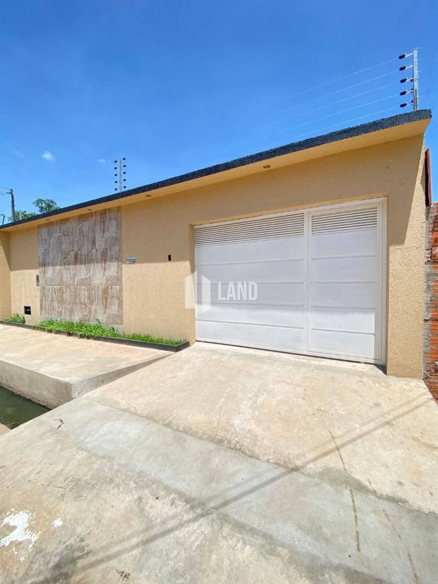 Casa para vender com 3 quartos 2 suítes Parque Piauí II