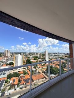 Excelente apartamento no Palazzo Monticello | Jockey Clube | Alto Padrão