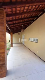 Casa para vender com 4 quartos 2 suítes no bairro Satélite em Teresina