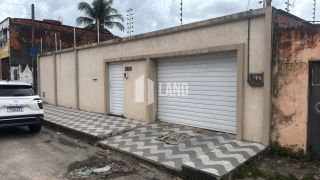 Casa Plana a Venda com 4 quartos 3 suítes 6 Vagas de garagem no Jardim das Oliveiras em Fortaleza