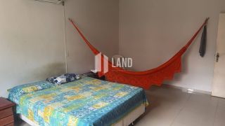 Casa Plana a Venda com 4 quartos 3 suítes 6 Vagas de garagem no Jardim das Oliveiras em Fortaleza
