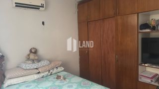 Casa Plana a Venda com 4 quartos 3 suítes 6 Vagas de garagem no Jardim das Oliveiras em Fortaleza