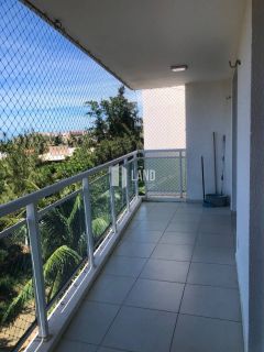 APARTAMENTO MOBILIADO PARA ALUGAR NO PORTO DAS DUNAS COM  2 QUARTOS (1 SUÍTE), 2 BANHEIROS, 2 VAGAS DE GARAGEM, LAZER COM PISCINA, SAUNA, PLAYGROUND E SALÃO DE FESTAS - 82M² - R$ 4.900 (MÊS) - PRÓXIMO AO BEACH PARK - PORTO DAS DUNAS - AQUIRAZ/CE