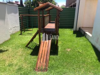 APARTAMENTO MOBILIADO PARA ALUGAR NO PORTO DAS DUNAS COM  2 QUARTOS (1 SUÍTE), 2 BANHEIROS, 2 VAGAS DE GARAGEM, LAZER COM PISCINA, SAUNA, PLAYGROUND E SALÃO DE FESTAS - 82M² - R$ 4.900 (MÊS) - PRÓXIMO AO BEACH PARK - PORTO DAS DUNAS - AQUIRAZ/CE