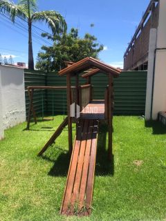 APARTAMENTO MOBILIADO PARA ALUGAR NO PORTO DAS DUNAS COM  2 QUARTOS (1 SUÍTE), 2 BANHEIROS, 2 VAGAS DE GARAGEM, LAZER COM PISCINA, SAUNA, PLAYGROUND E SALÃO DE FESTAS - 82M² - R$ 4.900 (MÊS) - PRÓXIMO AO BEACH PARK - PORTO DAS DUNAS - AQUIRAZ/CE
