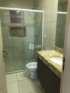 APARTAMENTO MOBILIADO PARA ALUGAR NO PORTO DAS DUNAS COM  2 QUARTOS (1 SUÍTE), 2 BANHEIROS, 2 VAGAS DE GARAGEM, LAZER COM PISCINA, SAUNA, PLAYGROUND E SALÃO DE FESTAS - 82M² - R$ 4.900 (MÊS) - PRÓXIMO AO BEACH PARK - PORTO DAS DUNAS - AQUIRAZ/CE