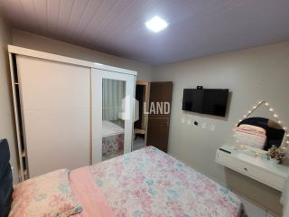 Apartamento com móveis planejados e 2 quartos no bairro Vale Quem Tem