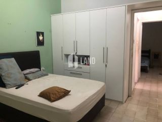 Casa Para Vender com 3 quartos (1 suíte), banheiro social, dependência com banheiro, 2 vagas de garagem, quintal - 188m2 (área construída) - 286m2 (terreno 11x26) - R$ 450.000,00 - próxima ao Shopping Benfica - Fortaleza/Ce