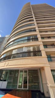 APARTAMENTO DE ALTO PADRÃO A VENDA NO BAIRRO COCÓ - POR R$ 3.790.000,00