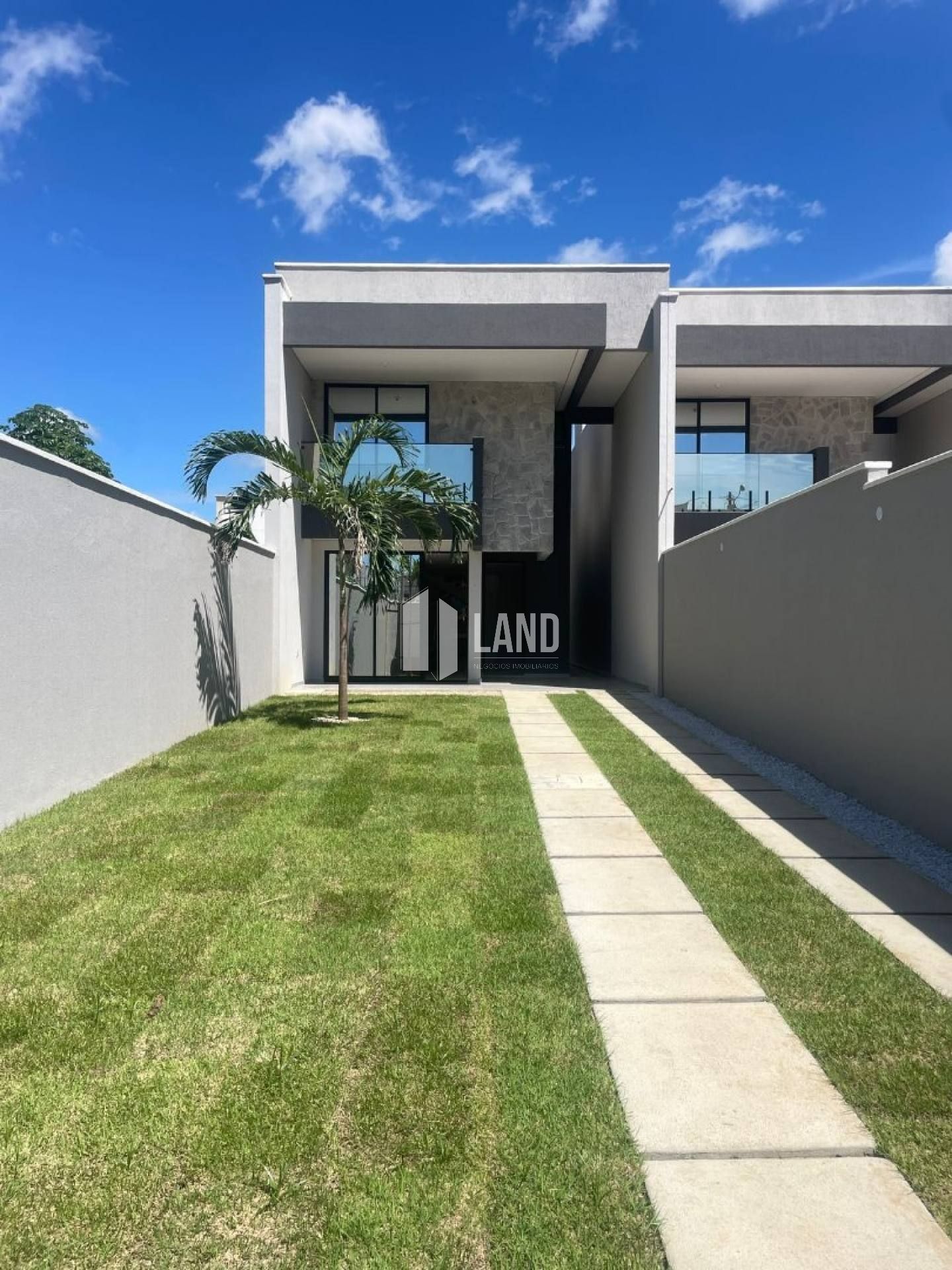 CASA DUPLEX COM 4 SUÍTES, 240M² - EDSON QUEIROZ - R$795.000,00