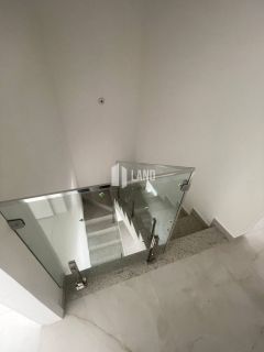 CASA DUPLEX COM 4 SUÍTES, 240M² - EDSON QUEIROZ - R$795.000,00