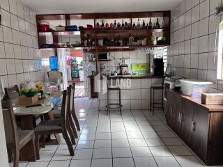 Casa Para Vender com 3 quartos 1 suítes no bairro Lourival Parente em Teresina