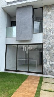 CASA DUPLEX DE ESQUINA NOVA C/4 SUÍTES E 4 VAGAS DE GARAGEM NO EDSON QUEIRÓZ