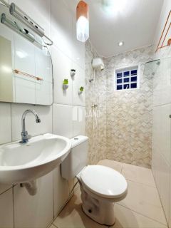 Casa duplex em condomínio fechado próximo à Novafapi