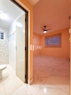 Casa duplex em condomínio fechado próximo à Novafapi