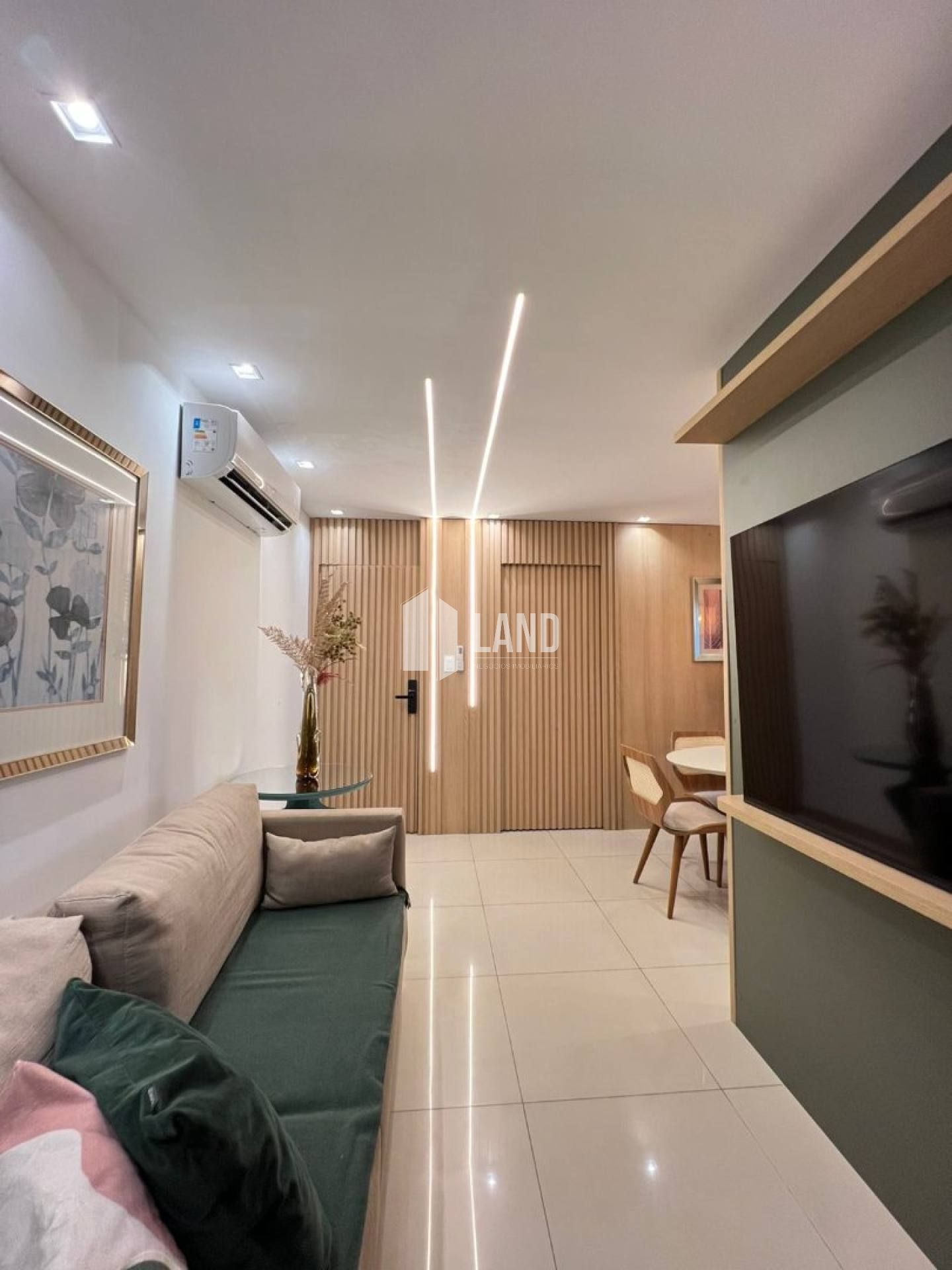 Apartamento à venda PORTEIRA FECHADA no Planalto Ininga