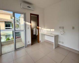 Casa duplex com 4 quartos no Bairro Morros