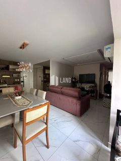 Apartamento de 89m², reformado, no Bairro Morada do Sol