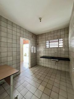 Casa solta de 360m² no Bairro Campestre